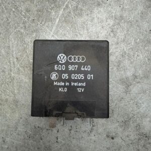 Original VW Audi Seat Relais anklappbare Außenspiegel 6Q0907440 05020501