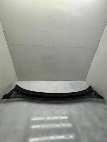 Original Opel Corsa E Windlauf Scheibenwischer Windschutzabdeckung 13434158