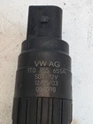 Original VW Polo Skoda Seat Wischwasserpumpe 1T0955651A – Bild 2