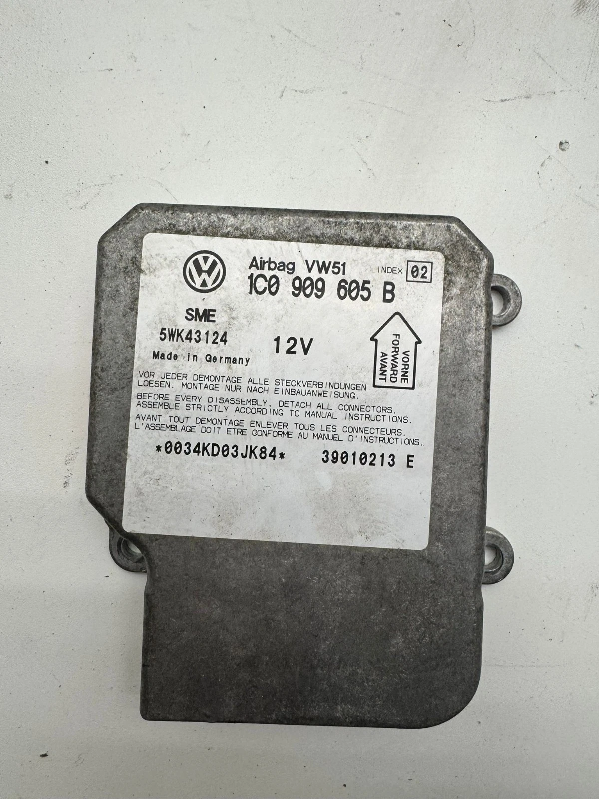 Original VW Passat 3B 3BG Golf 4 Bora Airbagsteuergerät Steuergerät 1C0909605B