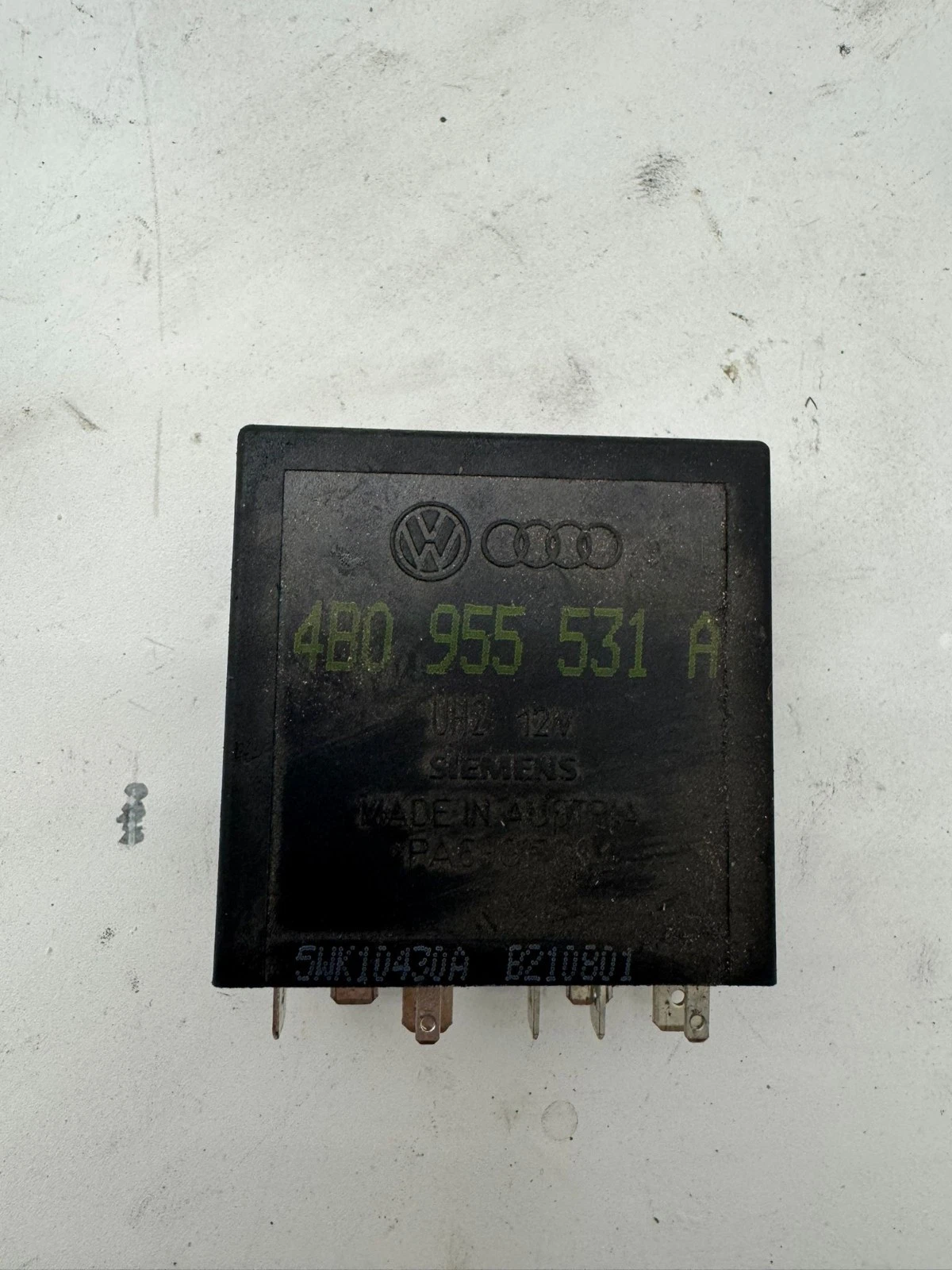 Original Audi A3 8L VW Seat Skoda Wischwasser Relais 4B0955531A