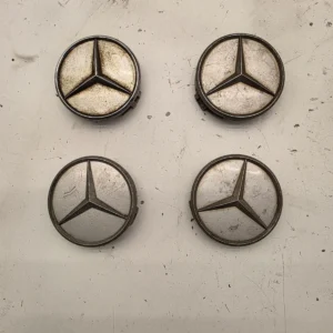 Original Mercedes 75mm Radzierkappen Felgendeckel Satz 4 Stück 2204000125
