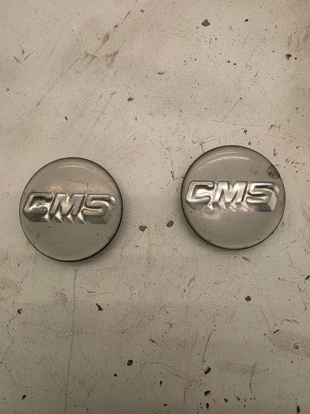Original CMS Radzierkappen Felgendeckel Nabendeckel 2 Stück 1035E003