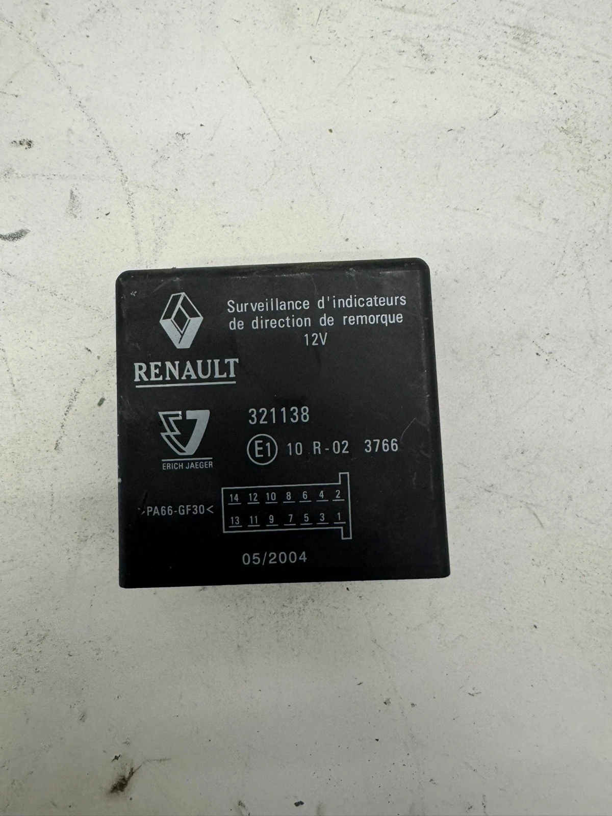 Original Renault Megane AHK Anhängerkupplung Steuergerät 321138 10R023766