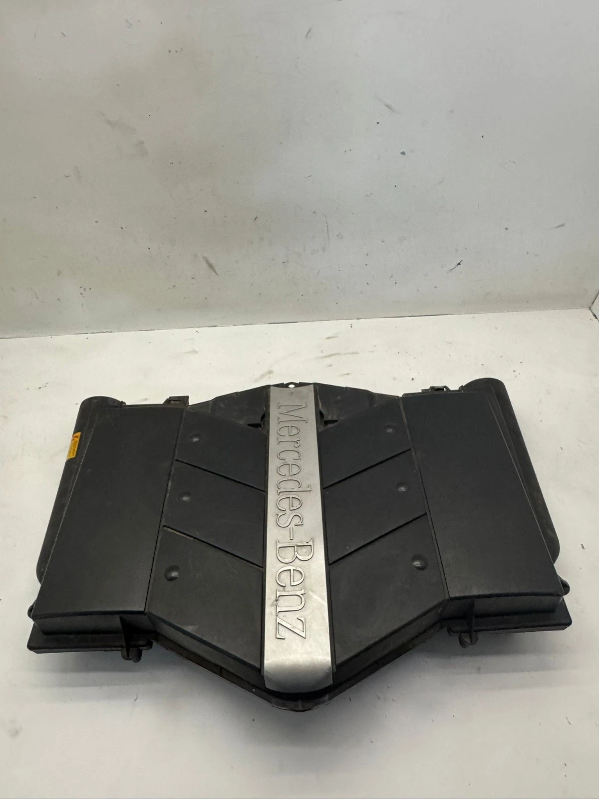 Original Mercedes E Klasse Luftfilterkasten Abdeckung A1120940004