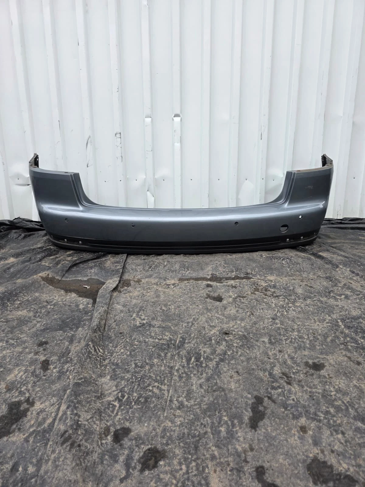 Original VW Touran Hecktstoßstange Stoßstange hinten PDC 1T0807421 1T0807421