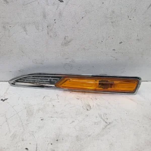 Original Ford Mondeo IV Turnier Blinker Seitenblinker vorne rechts 7S7113K354AD