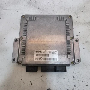 Orig. Citroen C5 Peugeot 607 Motorsteuergerät Steuergerät 9645534880 0281010885