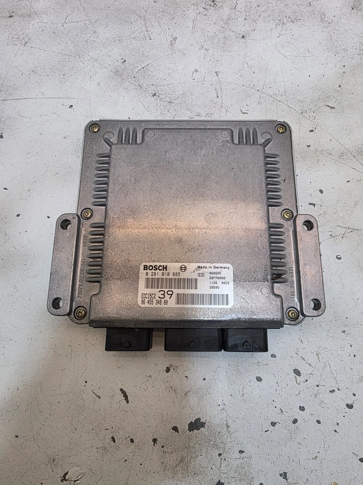 Orig. Citroen C5 Peugeot 607 Motorsteuergerät Steuergerät 9645534880 0281010885