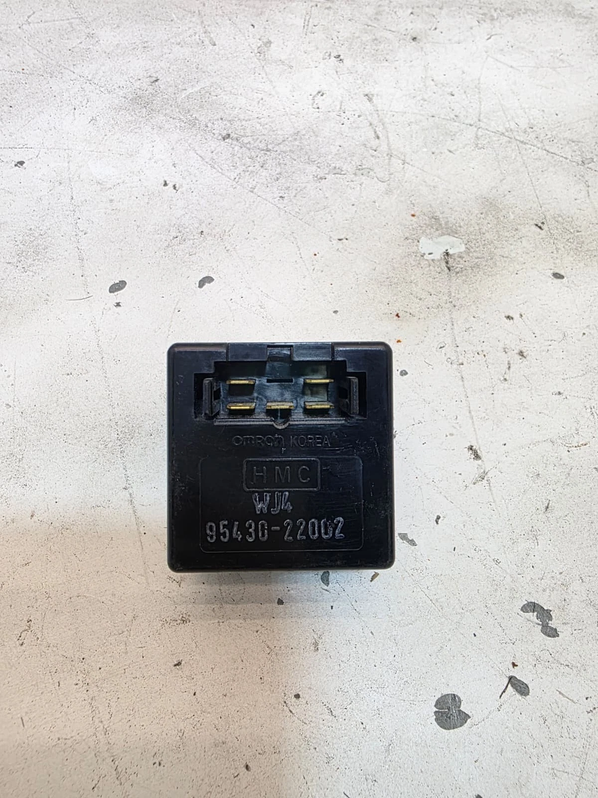 Original Hyundai Accent Scheibenwischermotor Steuergerät Relais 9543022002