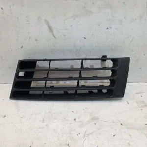 Original Audi A4 B5 8D Lüftungsgitter Verkleidung unten links 8D0807345AA