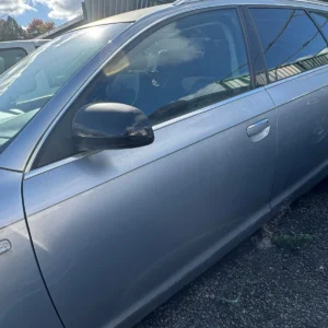 Original Audi A6 4F Fahrertür Tür vorne links silber Guter Zustand