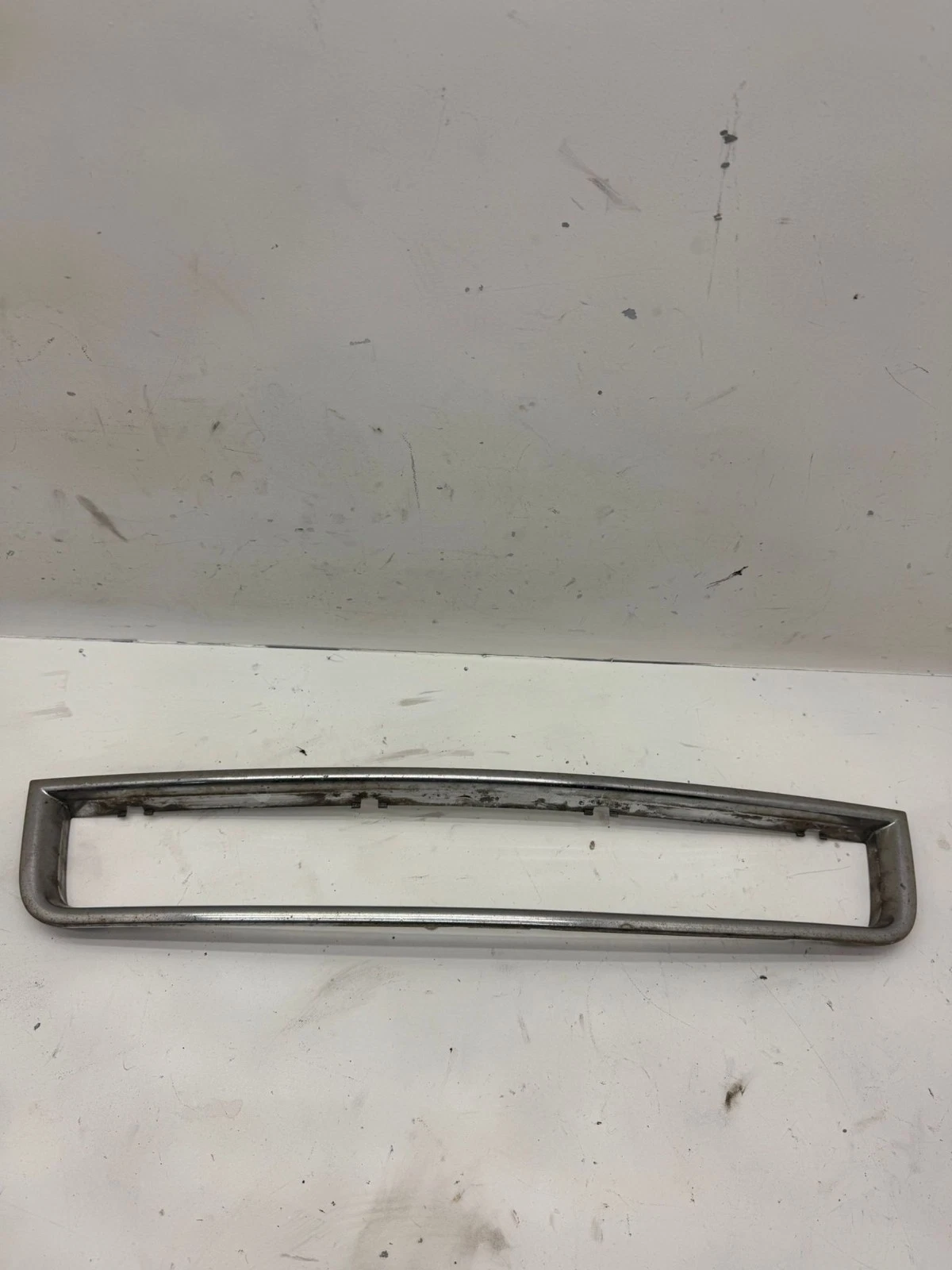 Original Audi A4 B6 8E Gitterblende Lüftungsgitter Chrom Blende vorne 8E0807647