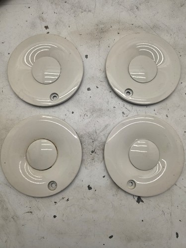 Original 4 Stück Largo Nabendeckel Radkappen Felgendeckel
