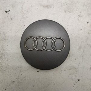 Original Audi Radzierkappen Felgendeckel Nabendeckel 1 Stück 8D0601170